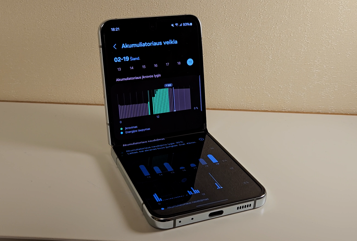 Galaxy Flip5 baterija