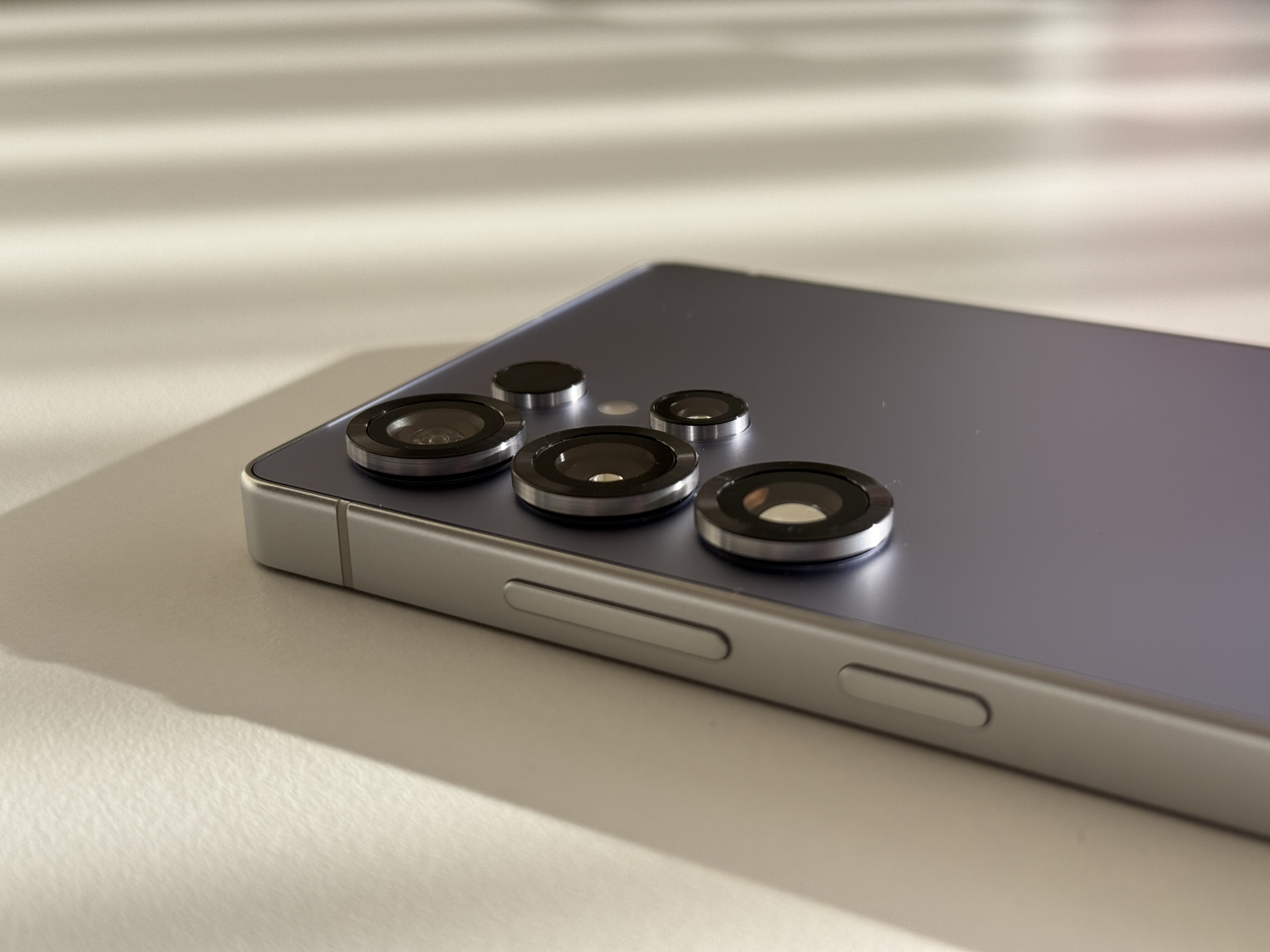 Galaxy S25 Ultra kamerų žiedai